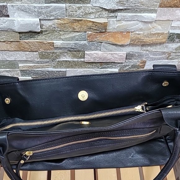 Clever Carriage Company Floral Embroidered Leather Satchel & Wristlet - Picture 4 of 8